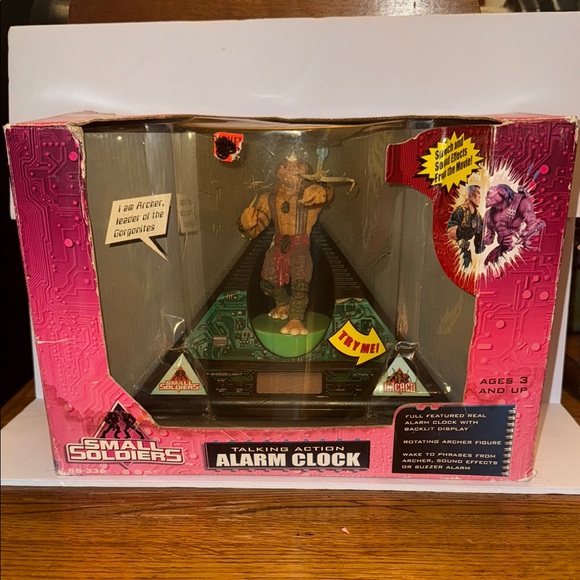 Small Soldiers Talking Action Alarm Clock - Multicolor - Picture 1 of 12